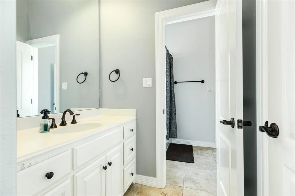 Photo of 230 Arrowhead Drive