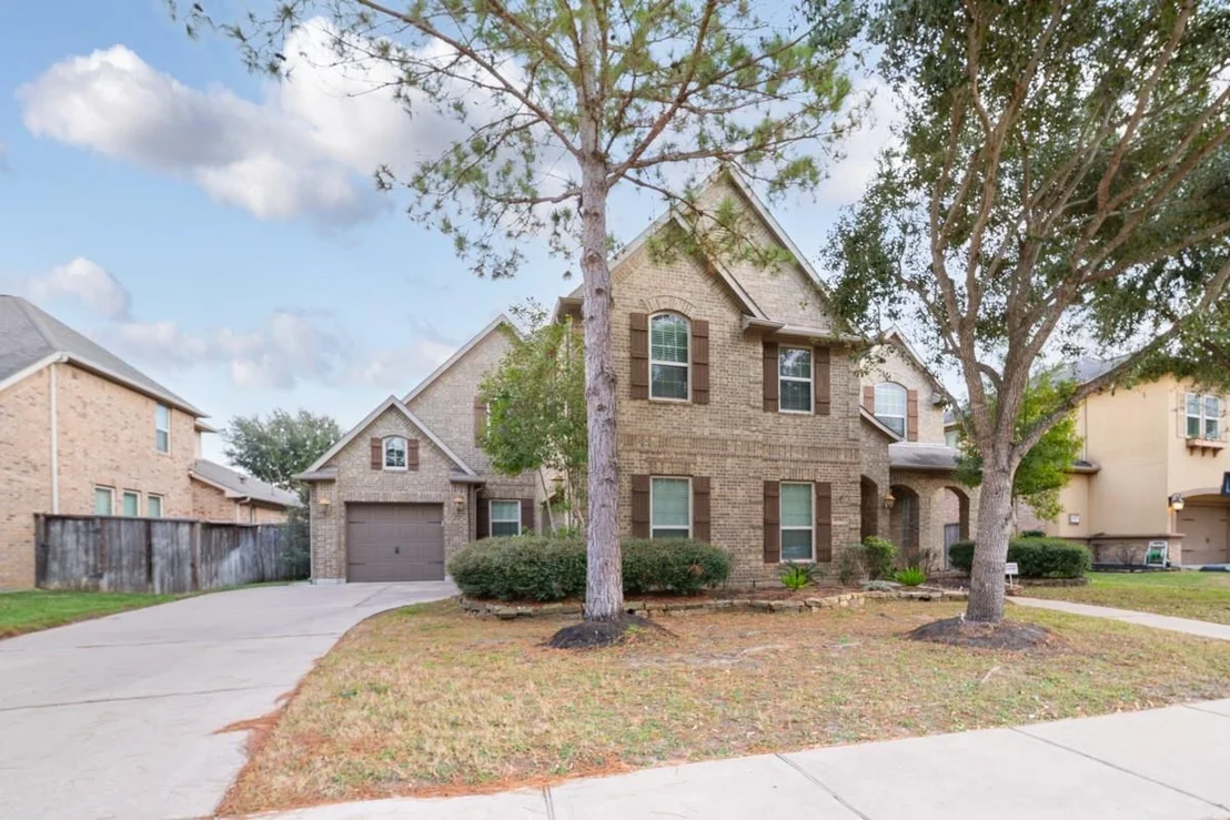Photo of 10314 Radcliff Lake Drive