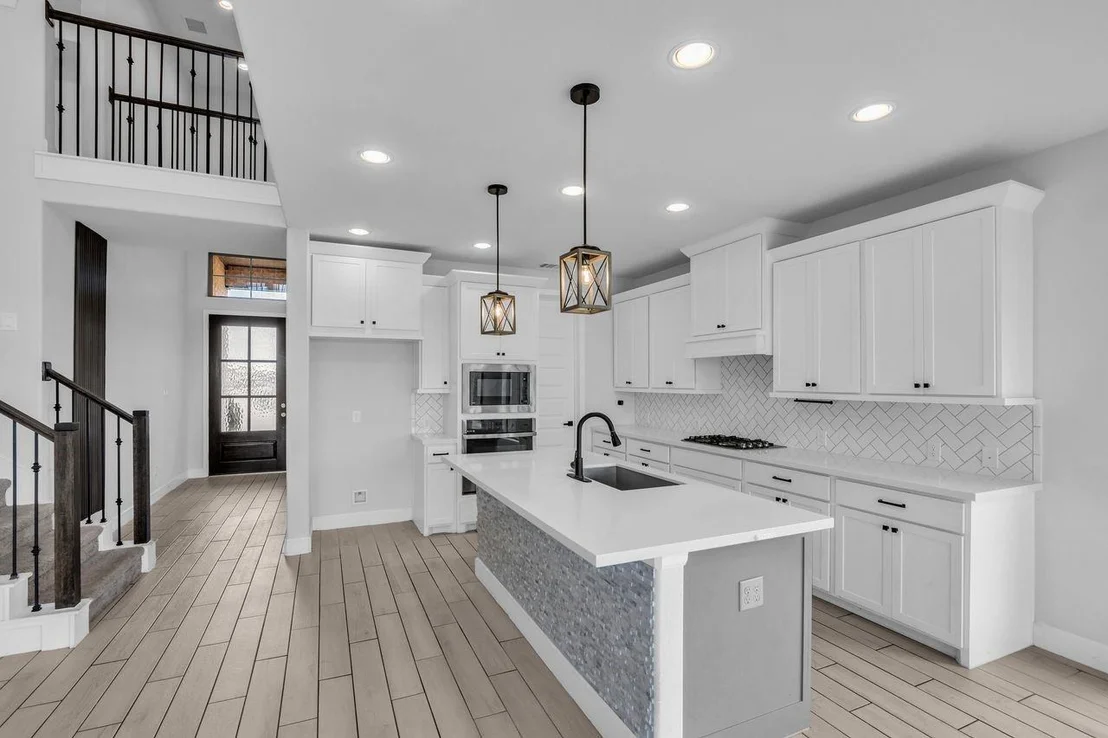 Photo of 8702 Harbor Pines Drive