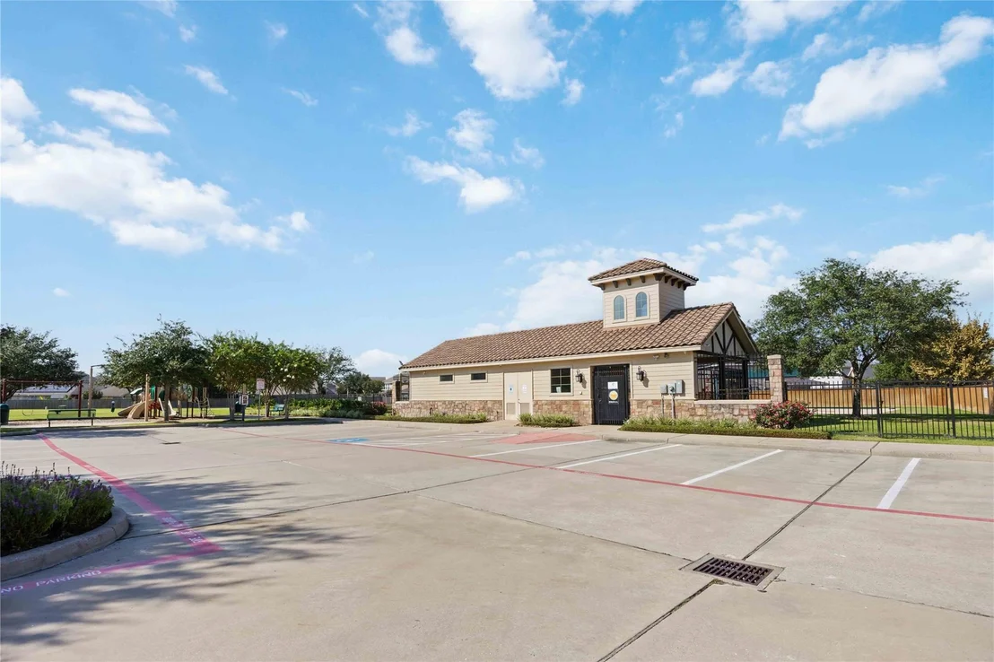 Photo of 6107 Menor Crest Drive