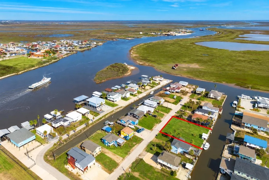 Photo of 402 Shark Lane