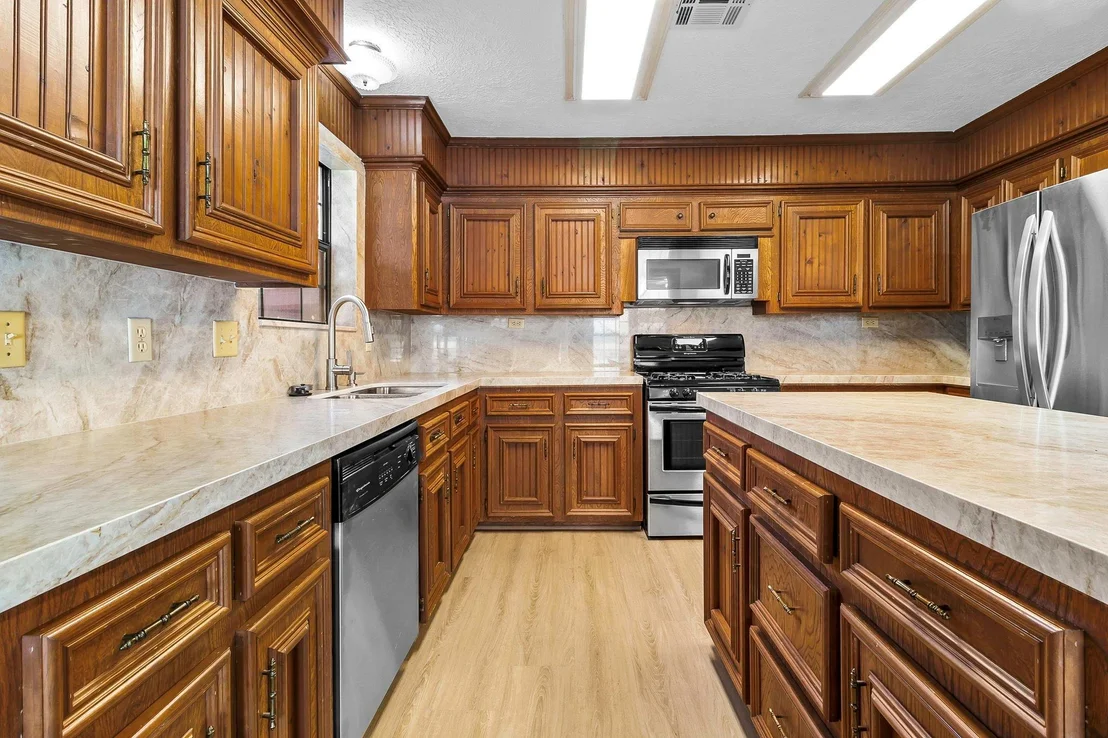 Photo of 554 Harbor Drive