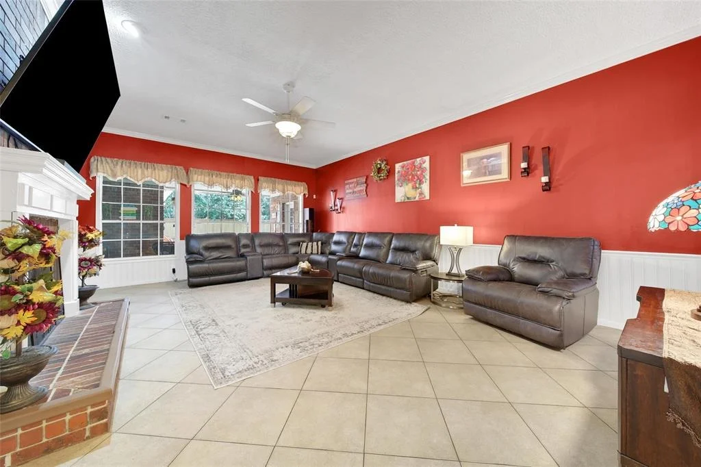 Photo of 16702 Avenfield Road