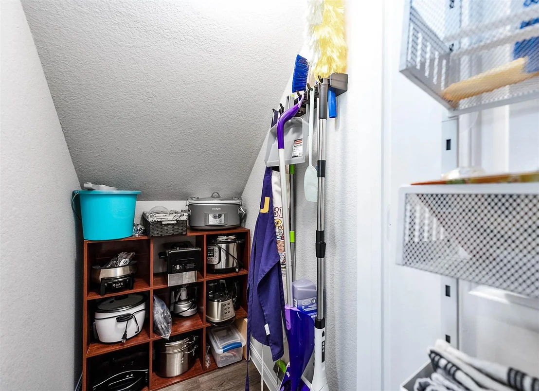Photo of 2714 Hoffman Court