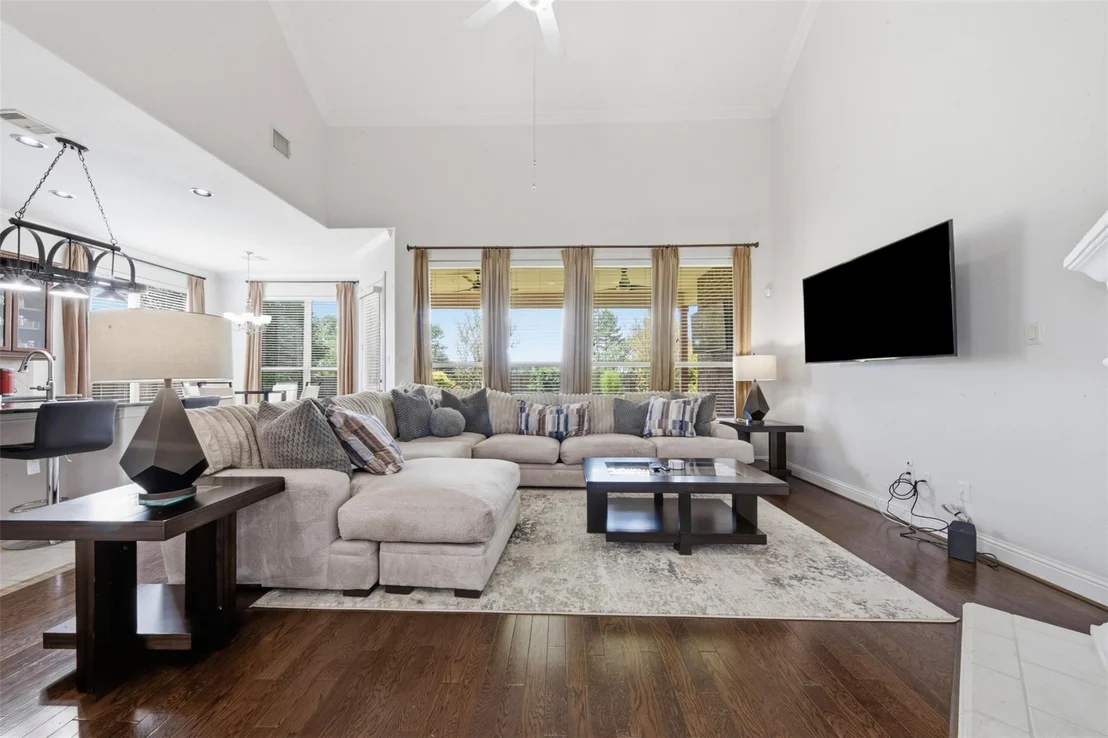 Photo of 15823 Pine Country Boulevard