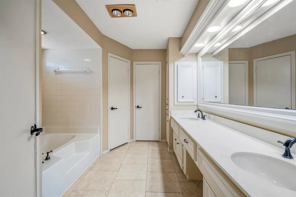 Photo of 12114 Knobcrest Drive