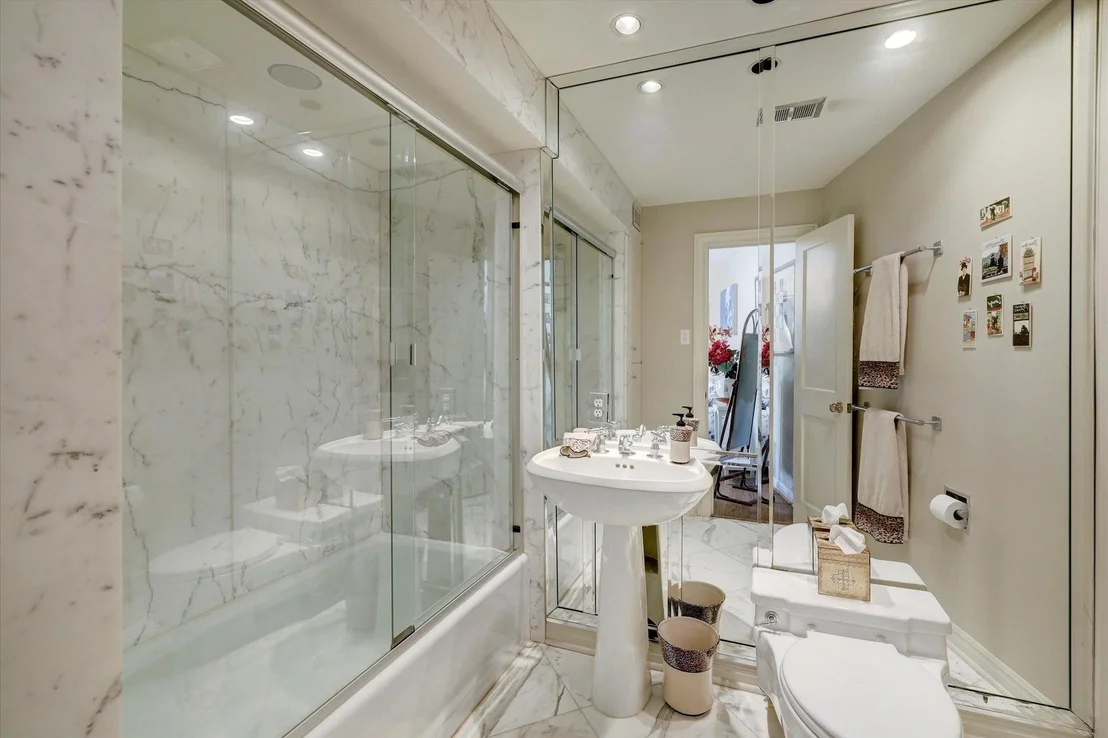 Photo of 3831 Del Monte Drive