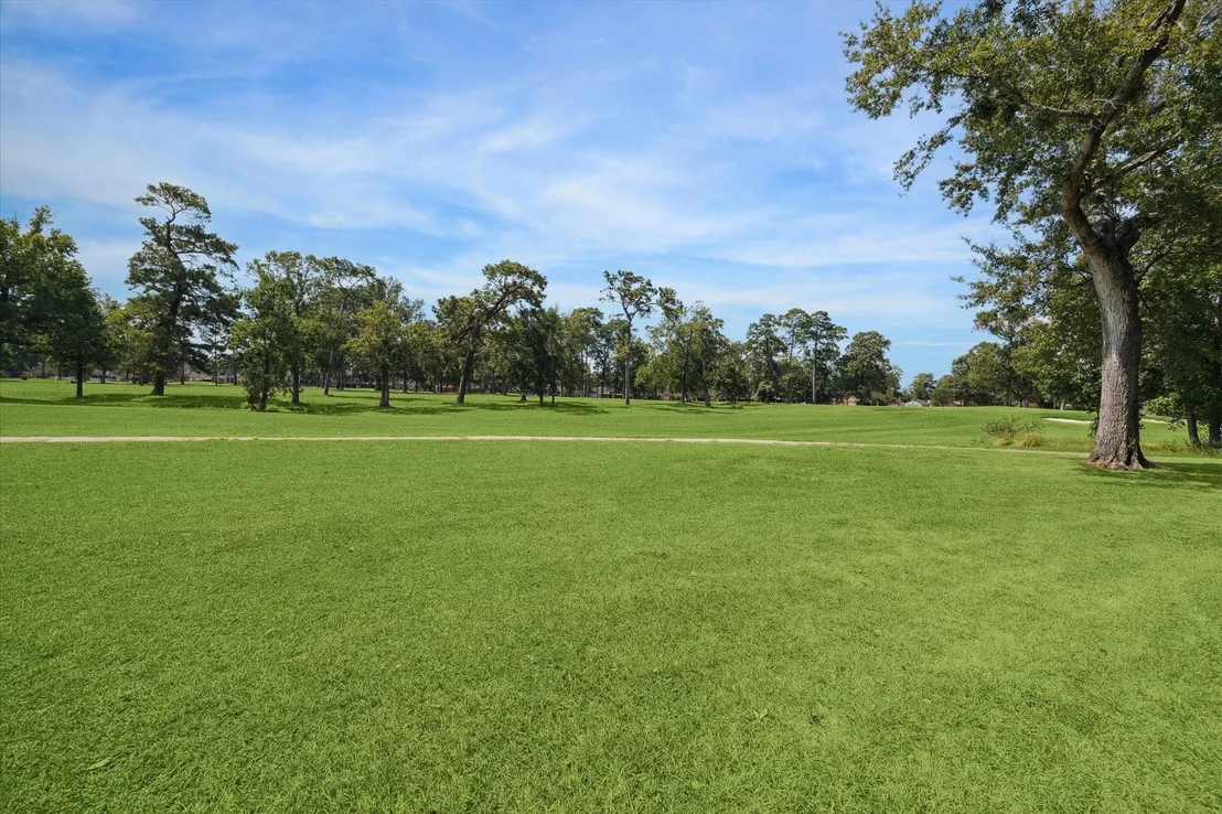 Photo of 20240 Ivy Point