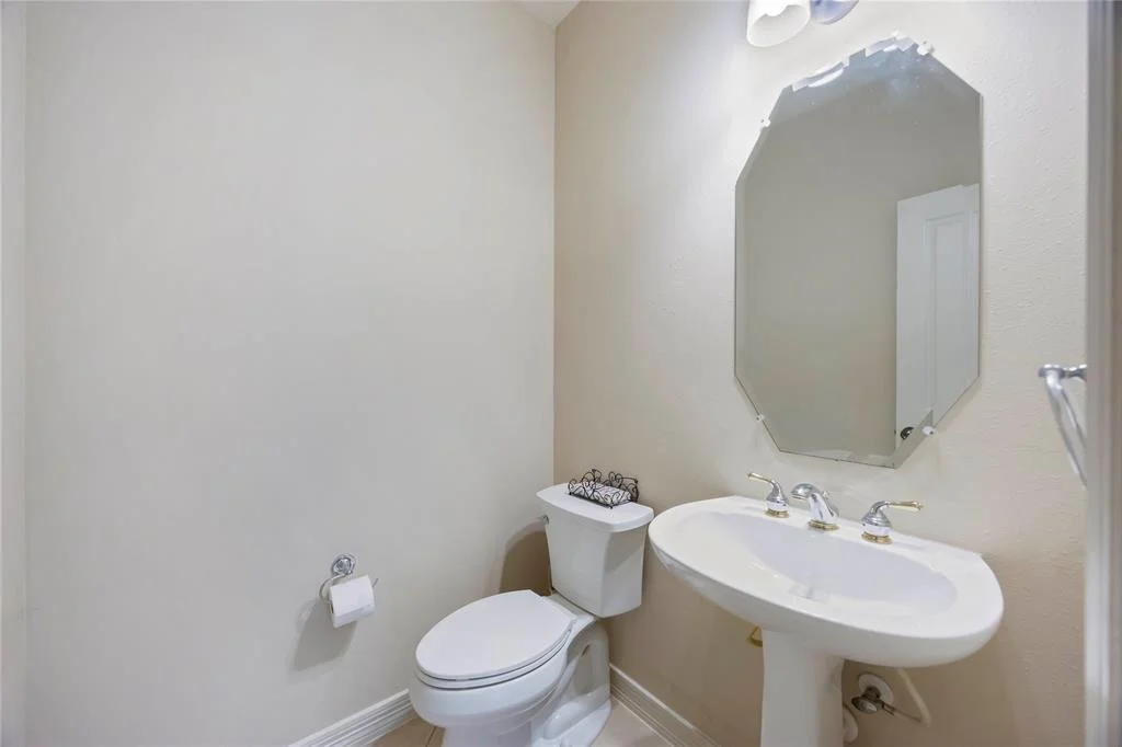 Photo of 384 Dover Lane