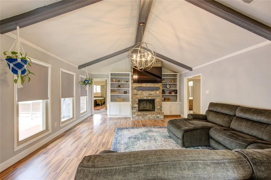 Photo of 26003 Woodglen Drive