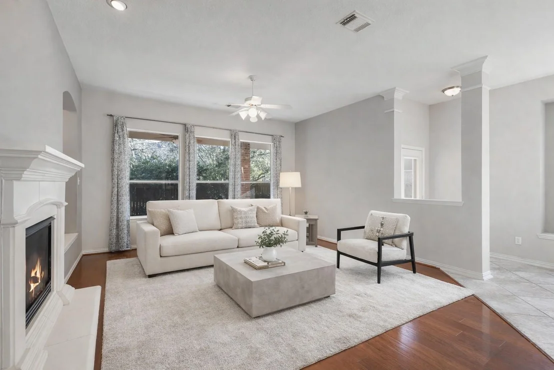 Photo of 80 N Frontera Circle