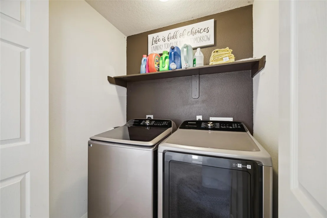 Photo of 25619 Oakridge Forest Lane