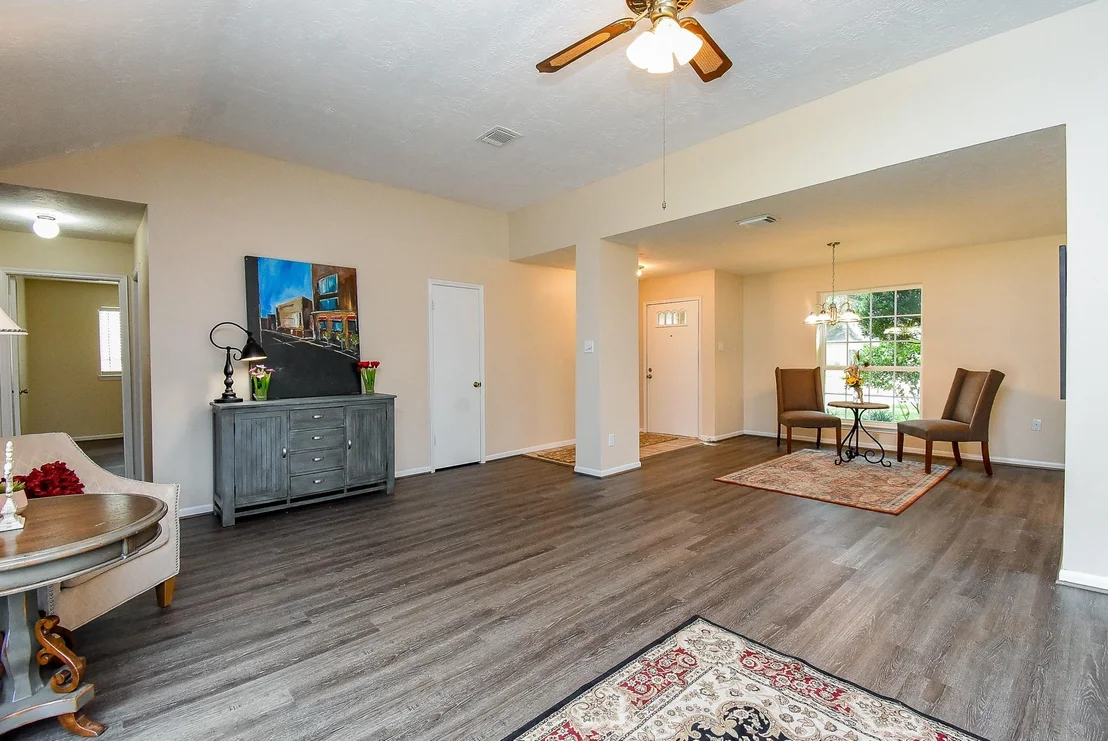 Photo of 1035 Western Meadows Drive