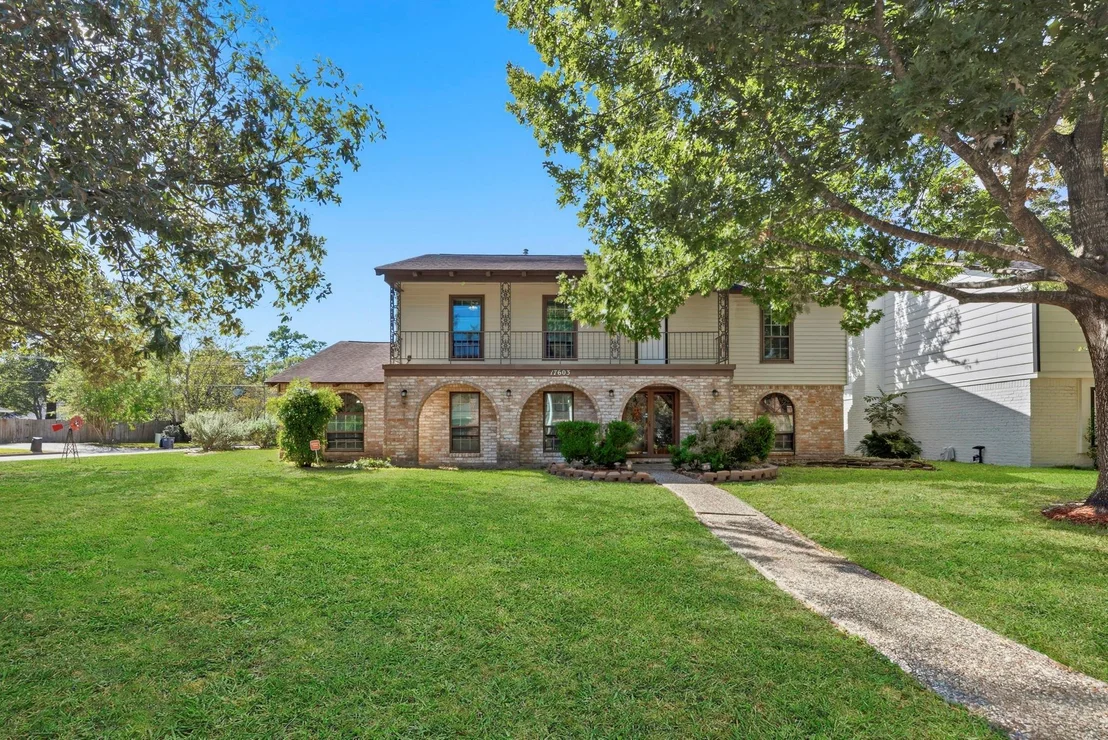 Photo of 17603 Loring Lane
