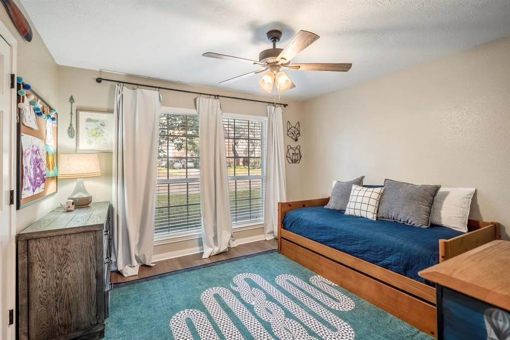Photo of 5527 Alamosa Lane