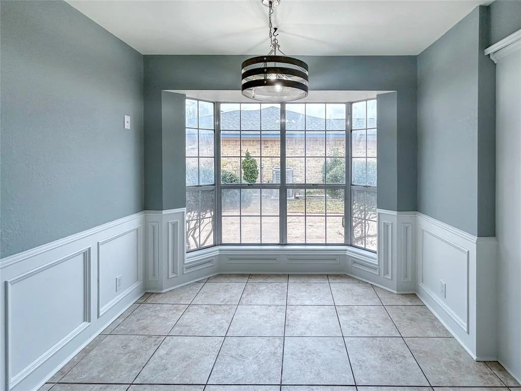 Photo of 129 White Oak Drive
