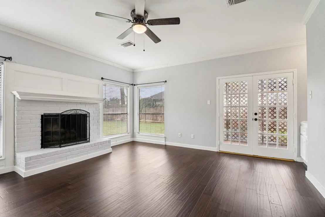 Photo of 8003 Oceanside Drive