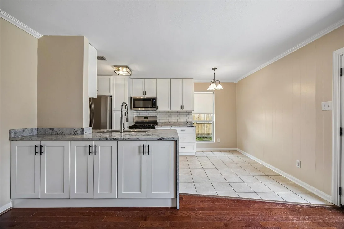 Photo of 6026 Golden Forest Drive
