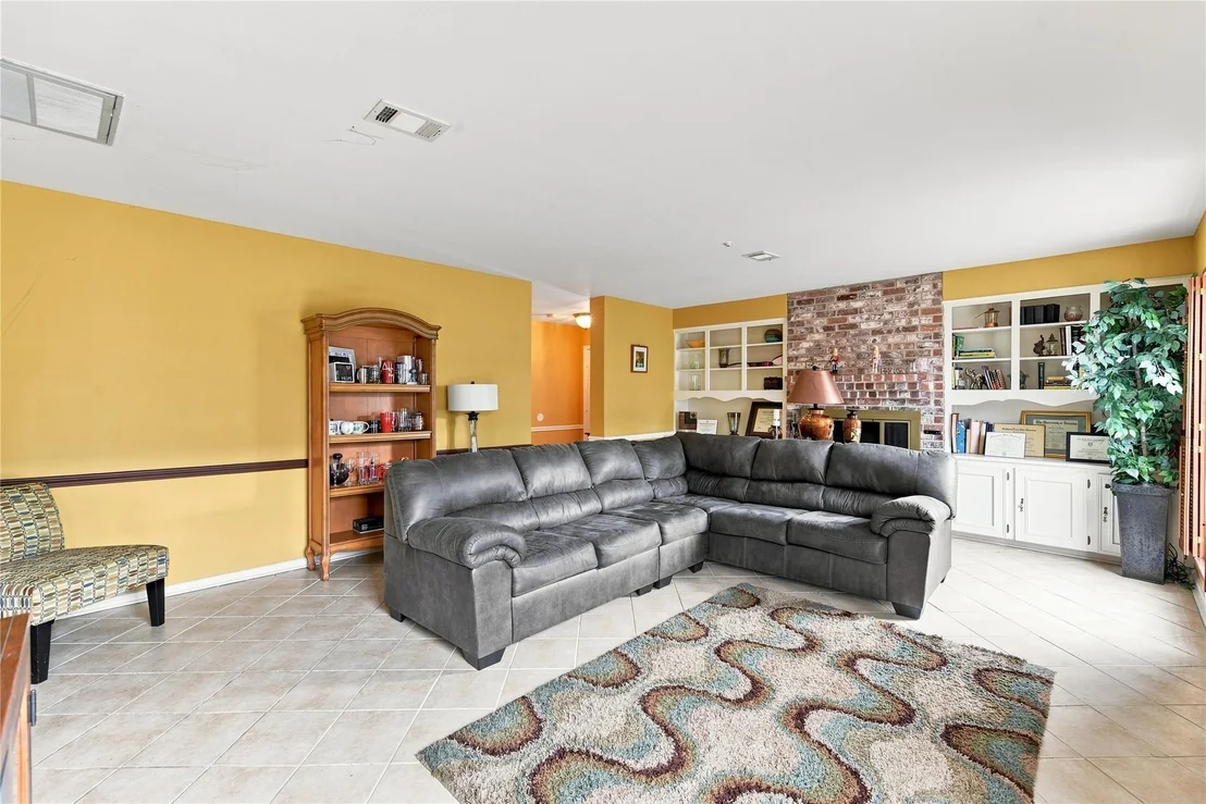 Photo of 2907 Fairway Drive