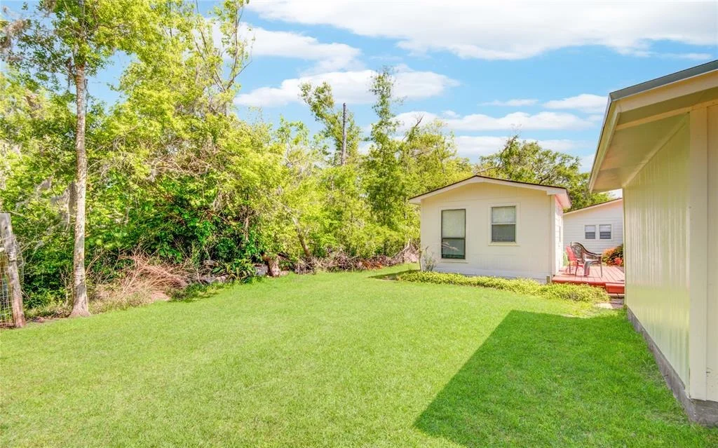 Photo of 95 Robinhood Lane