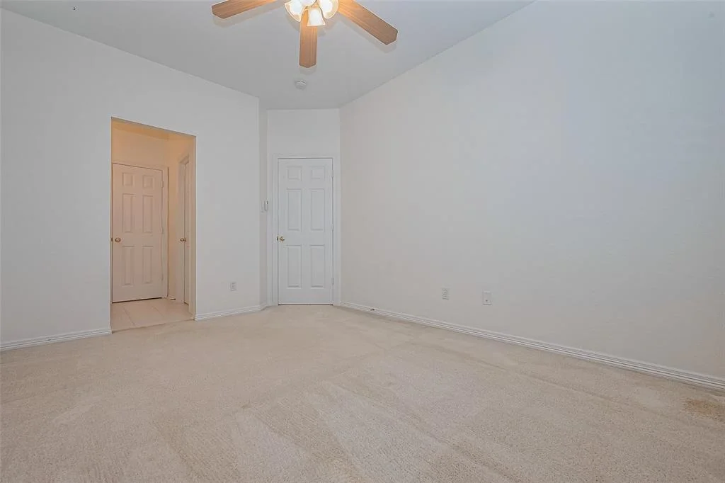 Photo of 22527 Crownfield Lane