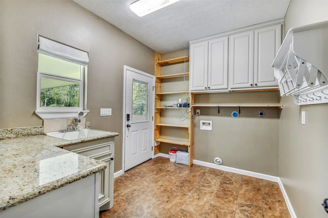 Photo of 212 County Road 2202