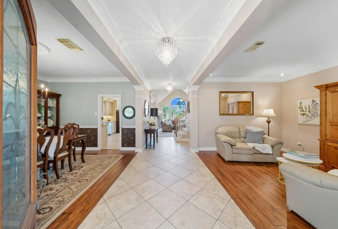 Photo of 2302 Palm Circle