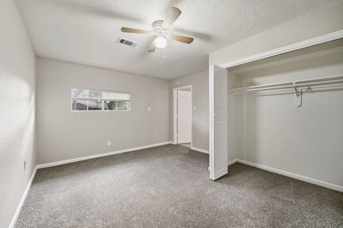Photo of 5809 Melanite Avenue