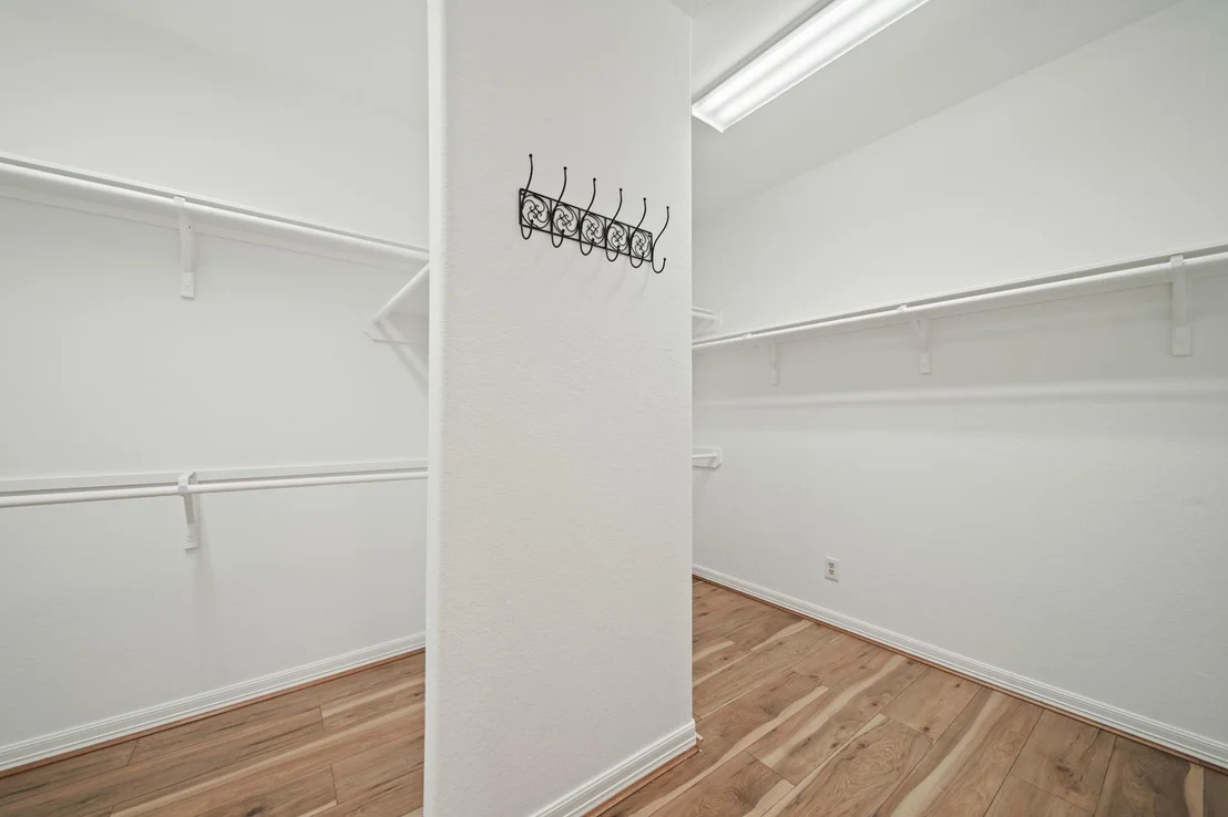 Photo of 322 Lake Rim Drive