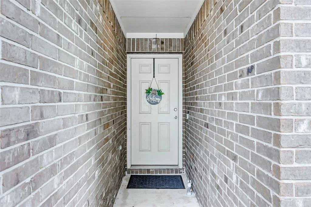 Photo of 20906 Whitehaven Bluff Trail