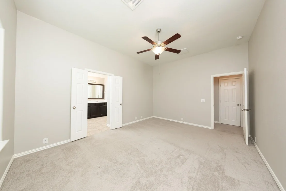 Photo of 5539 Jay Thrush Drive