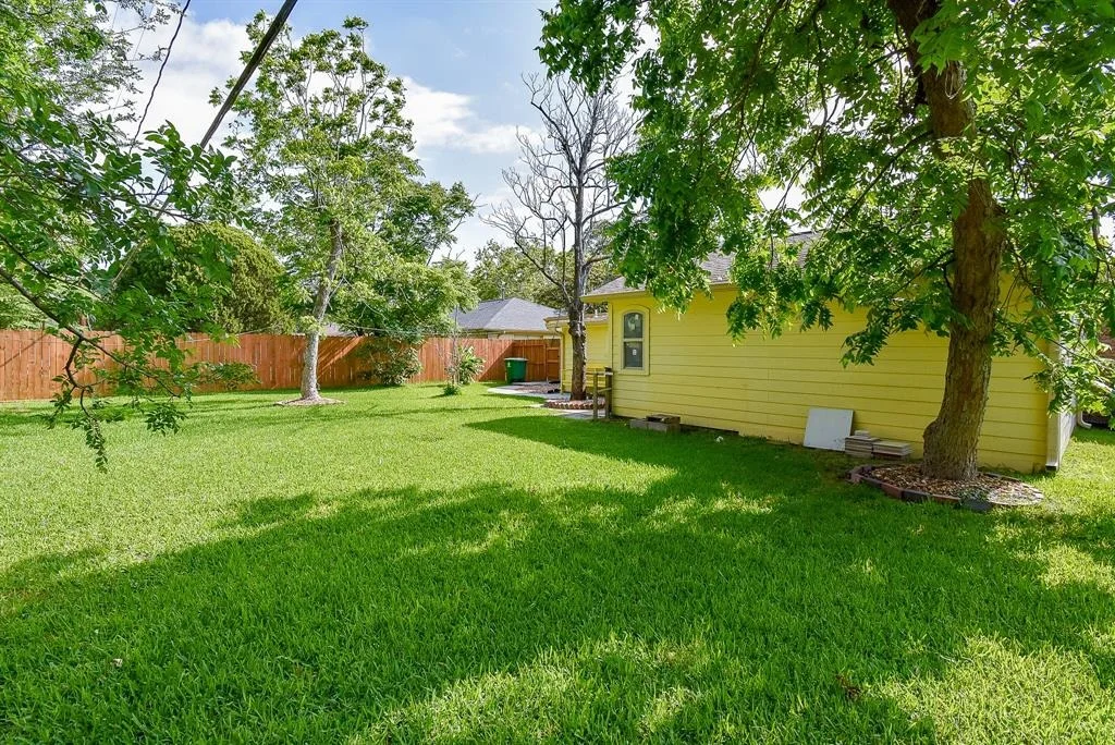 Photo of 7218 Tours Street