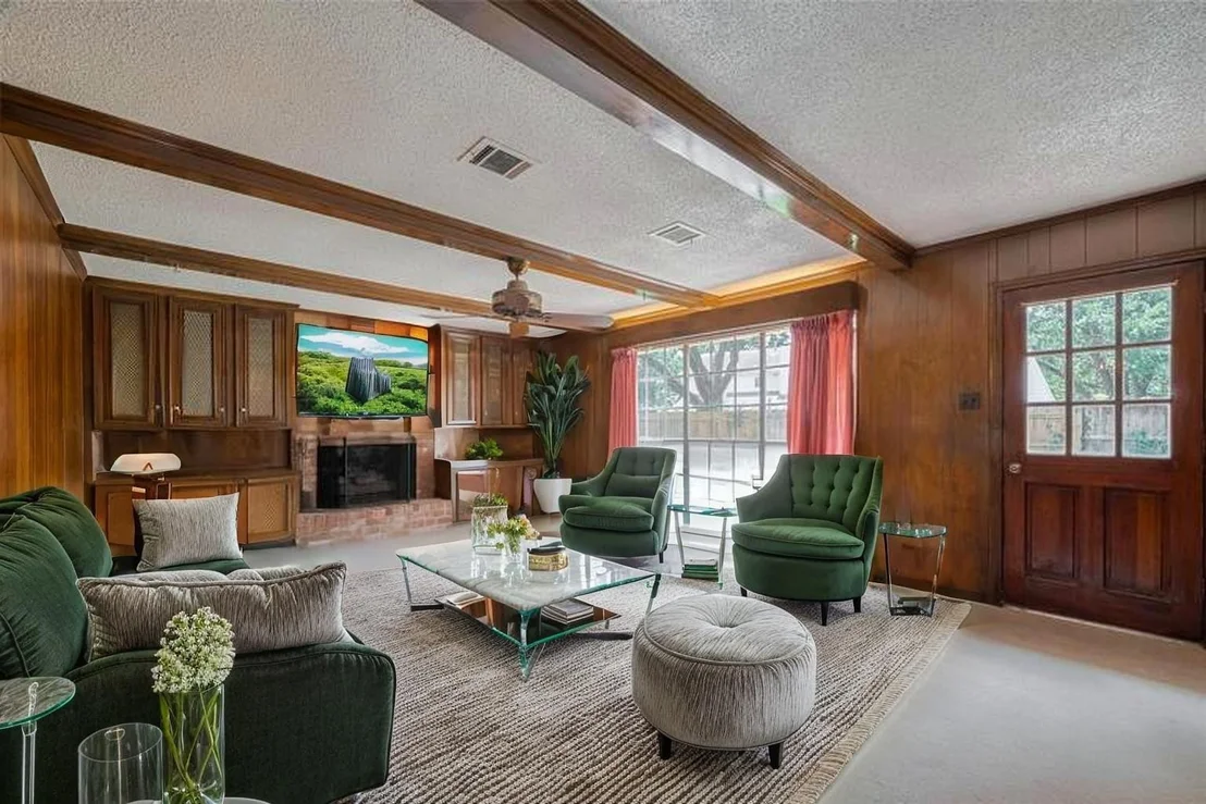 Photo of 1015 Devonport Lane