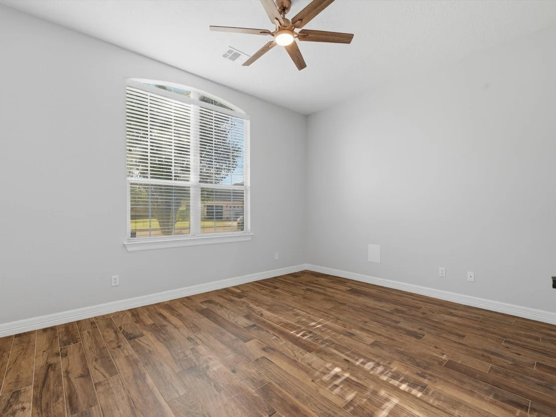 Photo of 5218 Park View Drive