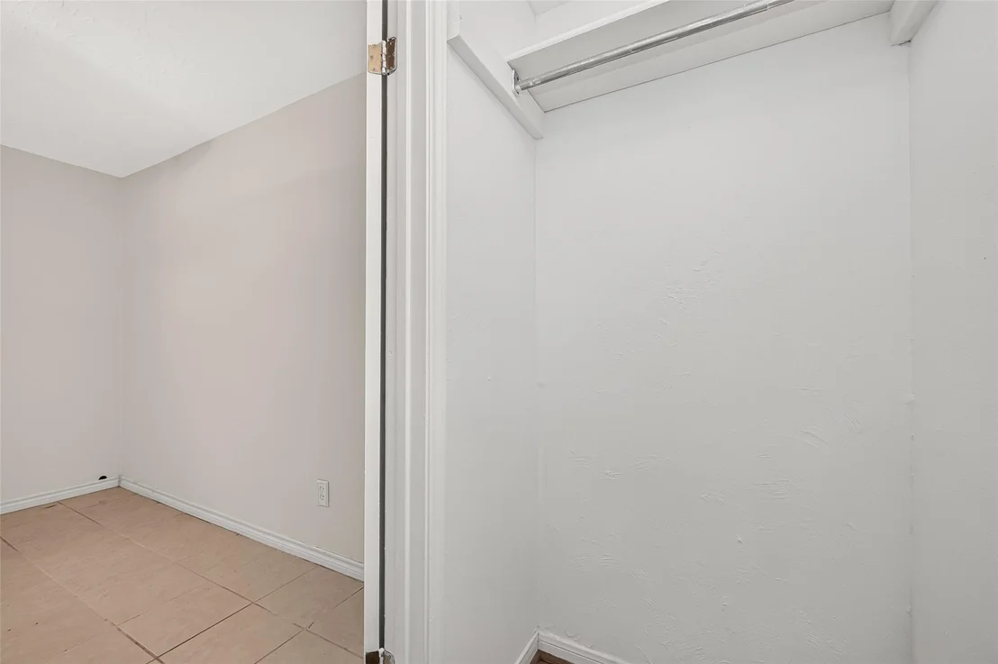 Photo of 3811 Suttonford Drive