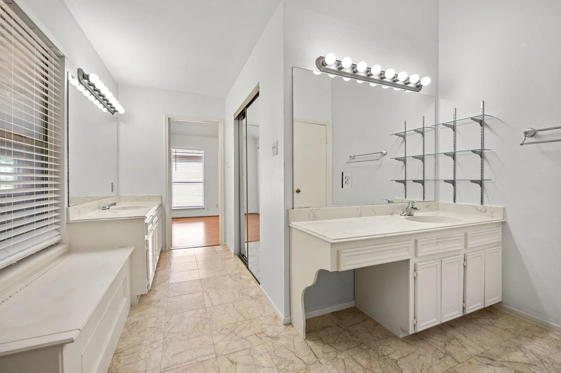 Photo of 8043 Oceanside Drive