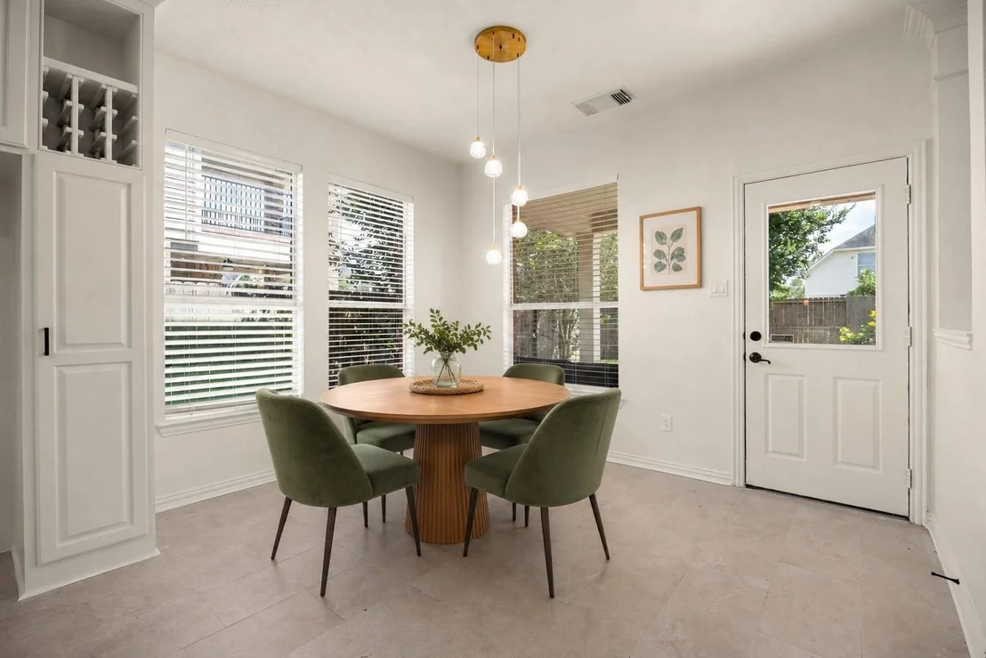 Photo of 28219 Longspur Drive