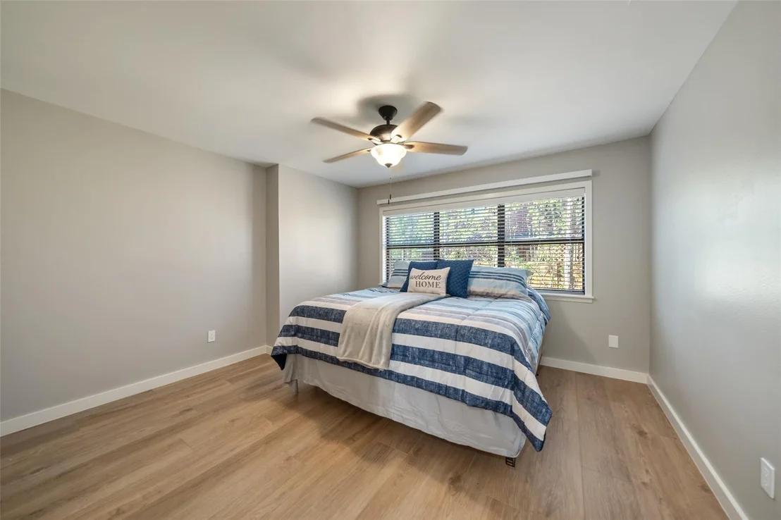 Photo of 11819 Thoreau Drive