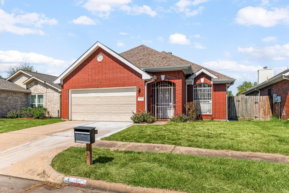 Photo of 13530 Carruth Lane