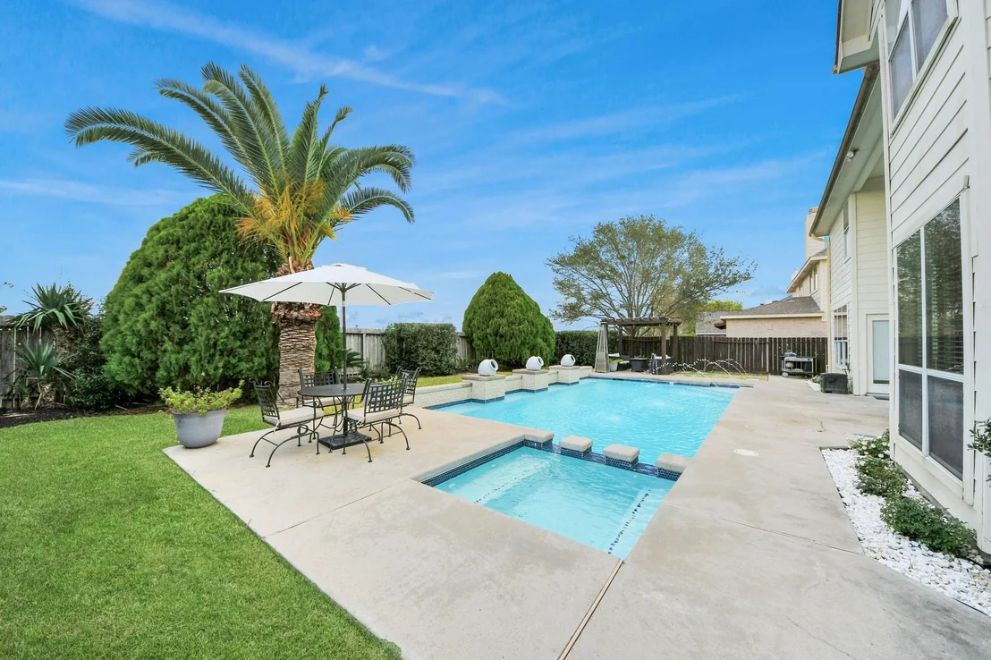 Photo of 11003 Leigh Woods Drive
