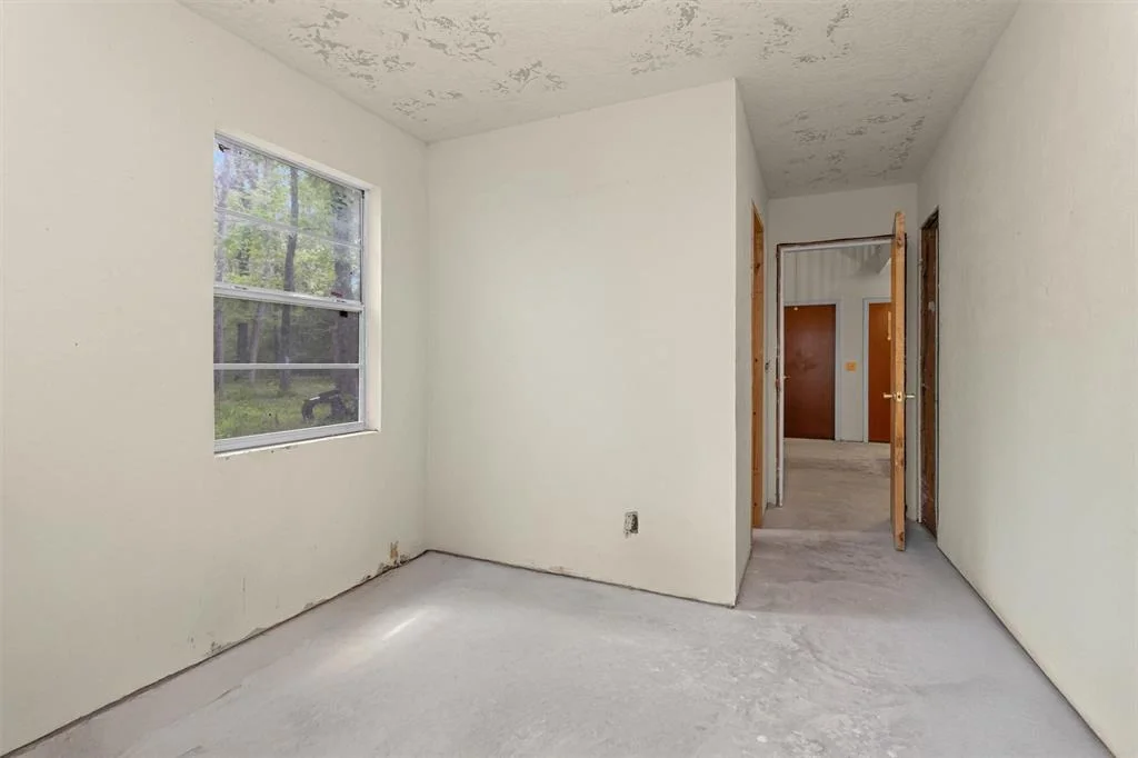 Photo of 15395 Sharon Lane