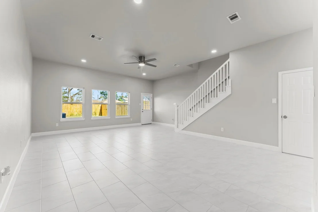 Photo of 8151 Crestview Drive