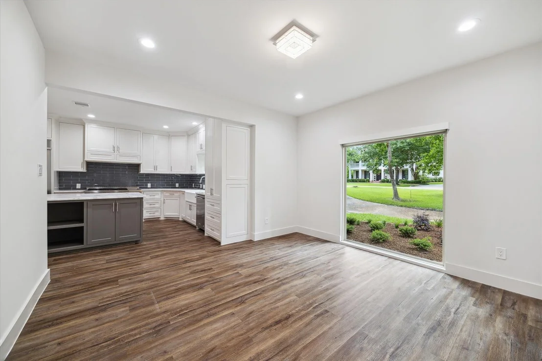 Photo of 2819 W Wildwind Circle
