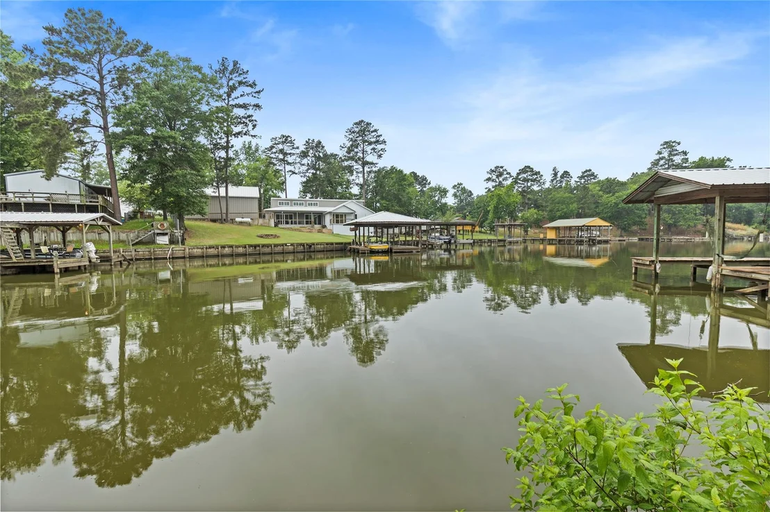 Photo of 460 Ridge Trail