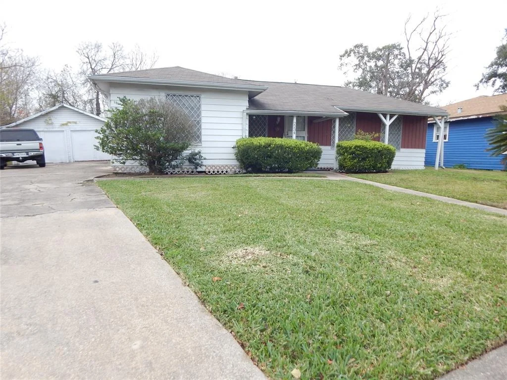 Photo of 2234 Rainbow Drive