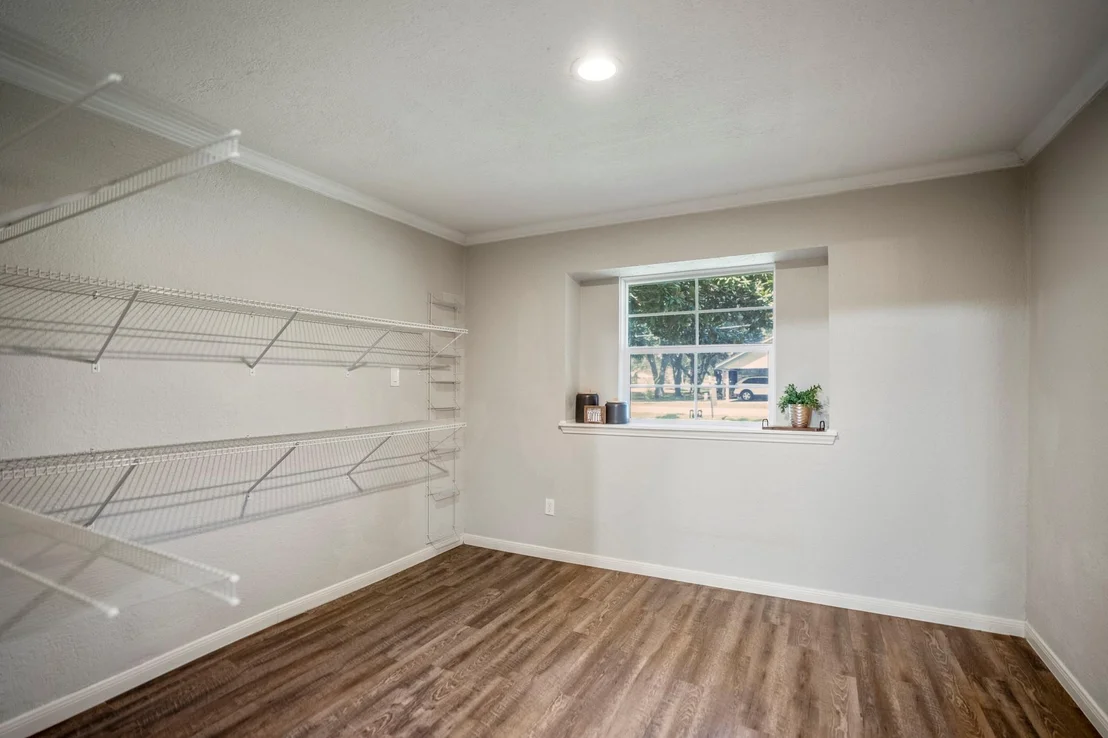Photo of 2411 Orange Street
