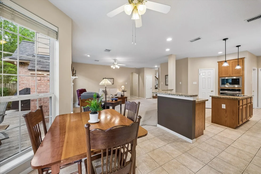 Photo of 30 N Dragonwood Place