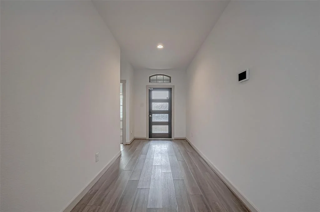 Photo of 28322 Hannahs Harbor Lane