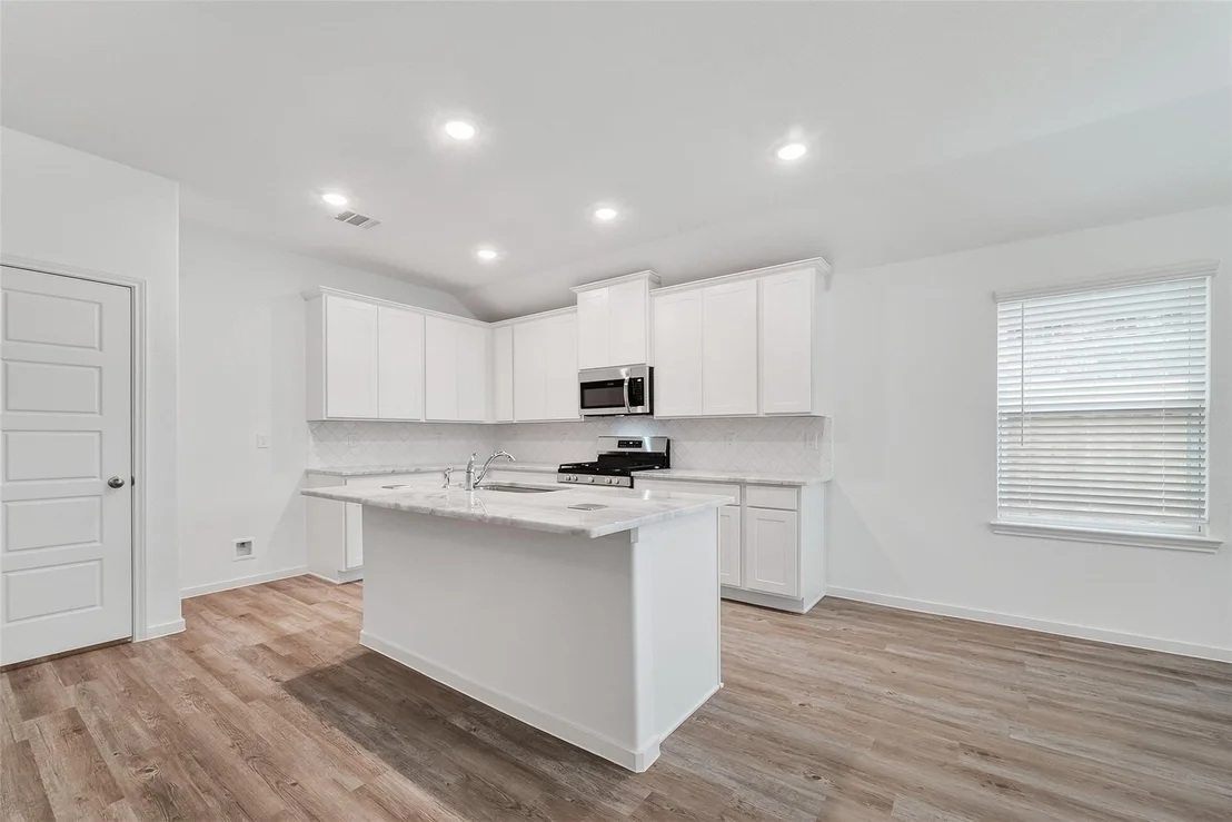 Photo of 3314 Rolling River Drive