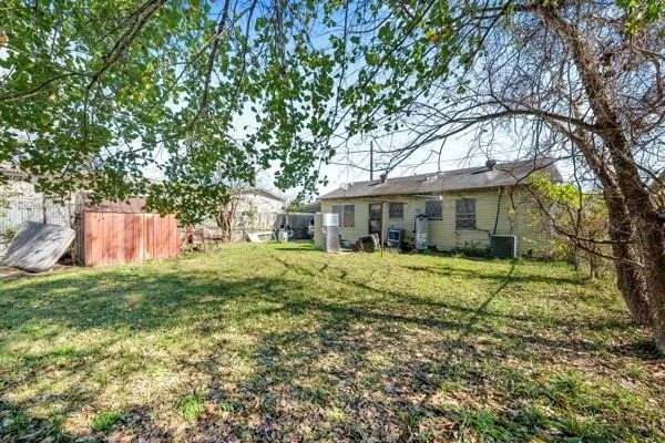 Photo of 6718 Calhoun Road